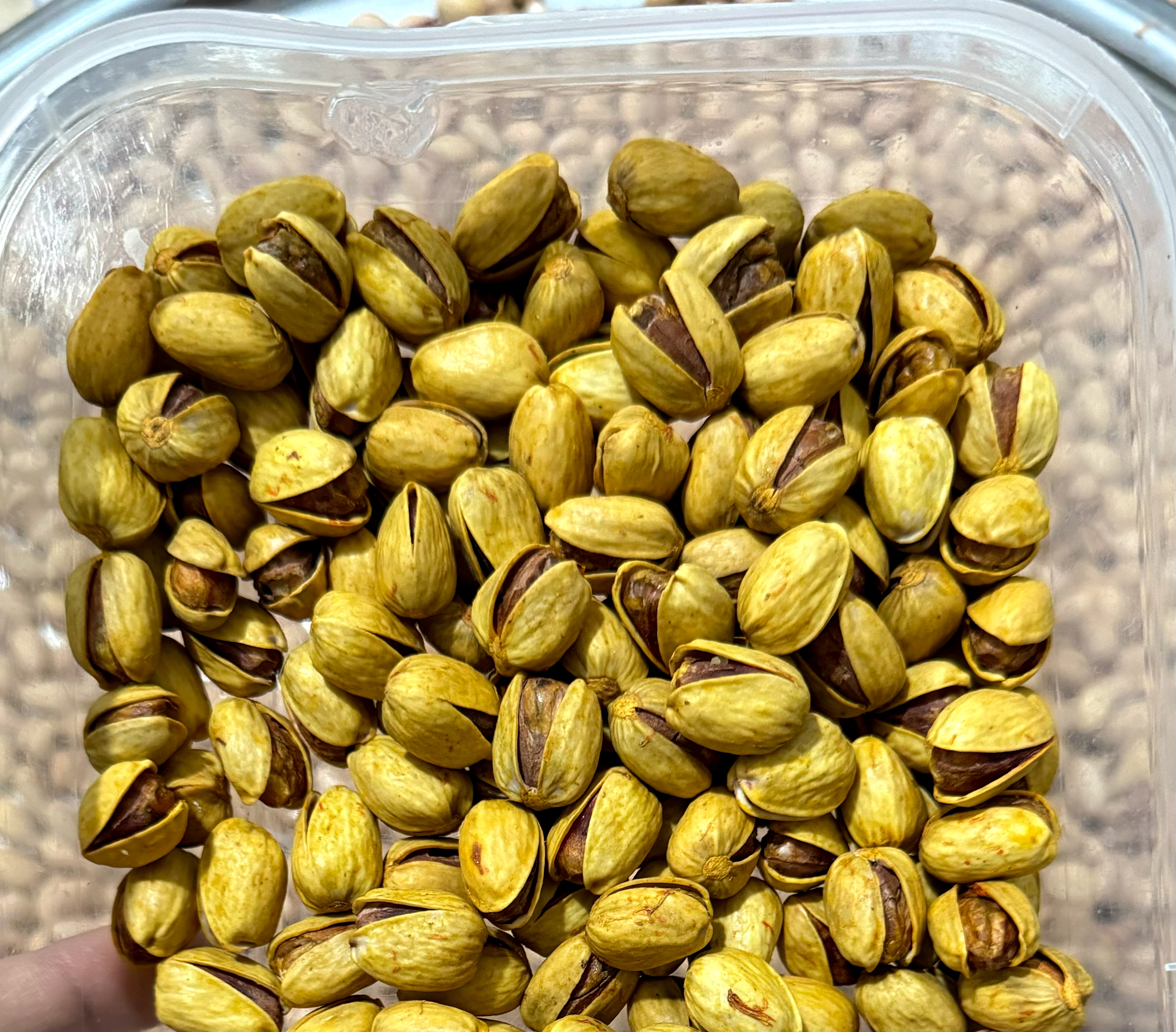 پسته کله قوچی زعفرانی لوکس